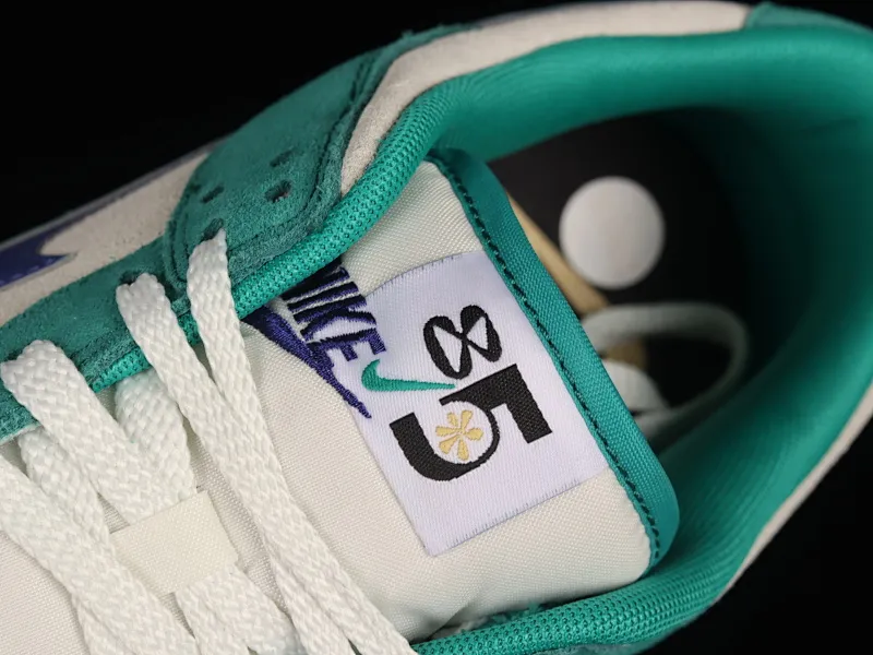 All Categories Nk SB Dunk Series Nk SB Dunk Low Low-top sneakers Foreign trade version Nk SB Dunk Low "85" Gray-green double hook SB low-top sports and leisure sneakers DO9457-101